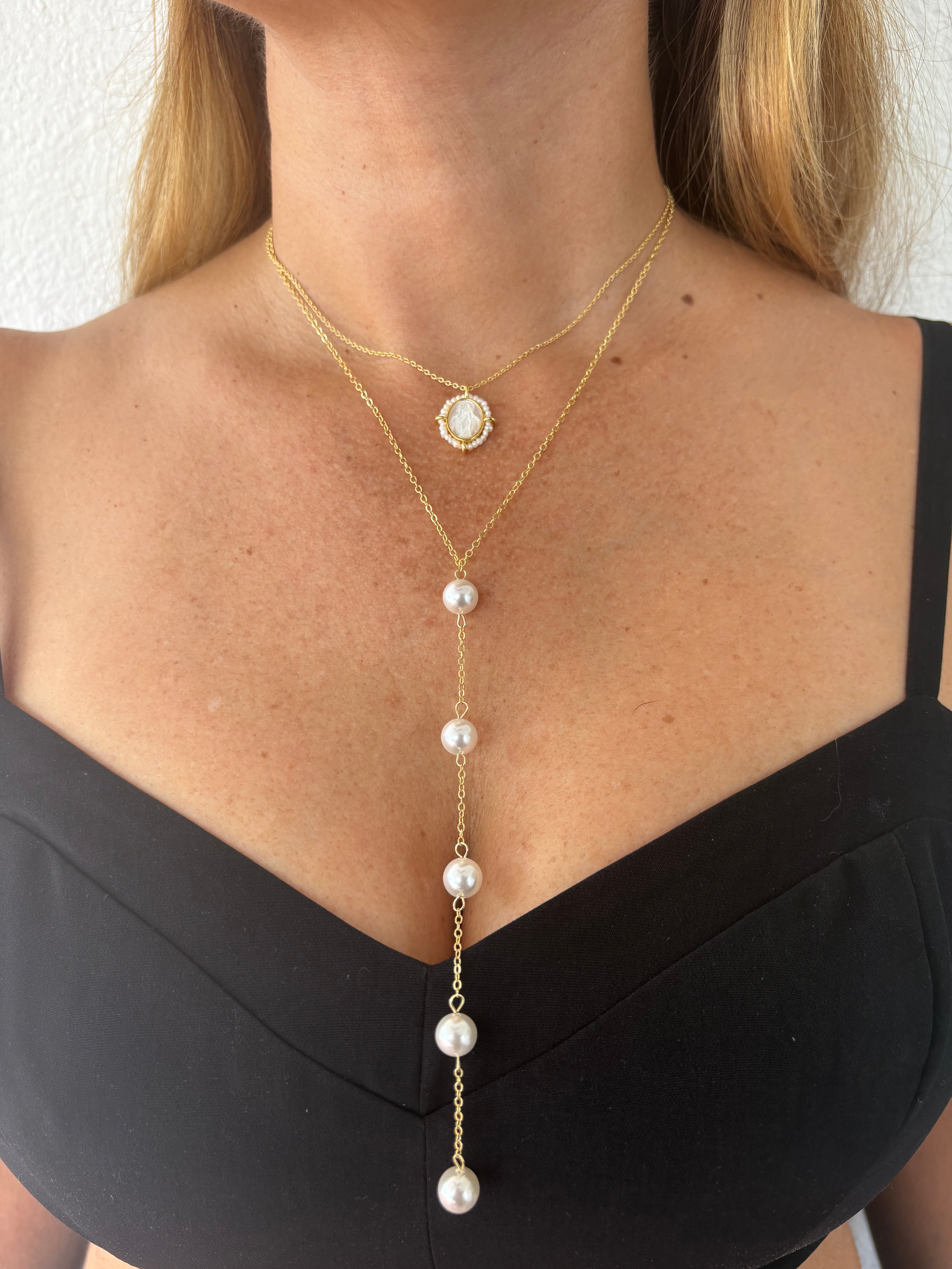Pearl Cascade Lariat