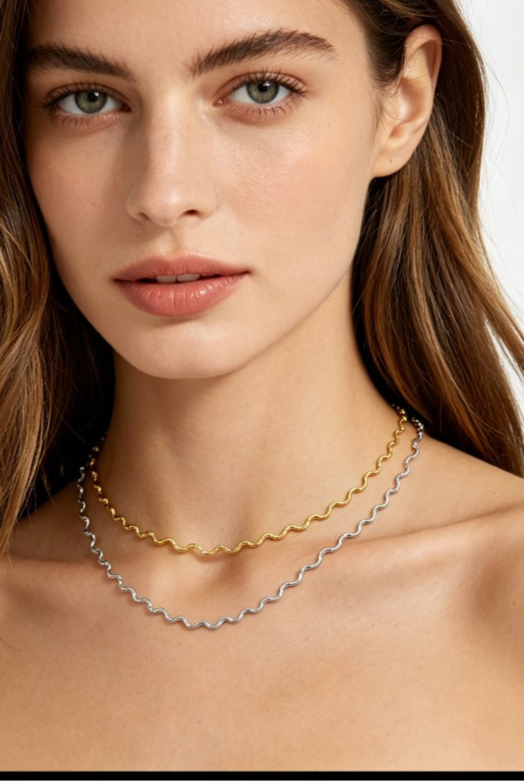 Ondine Wavy Necklace - Silver