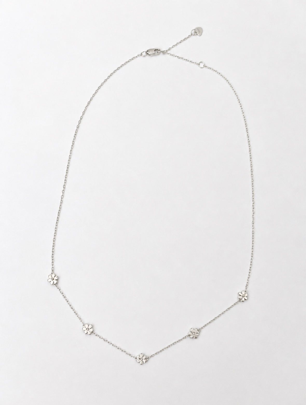 Collar de margaritas