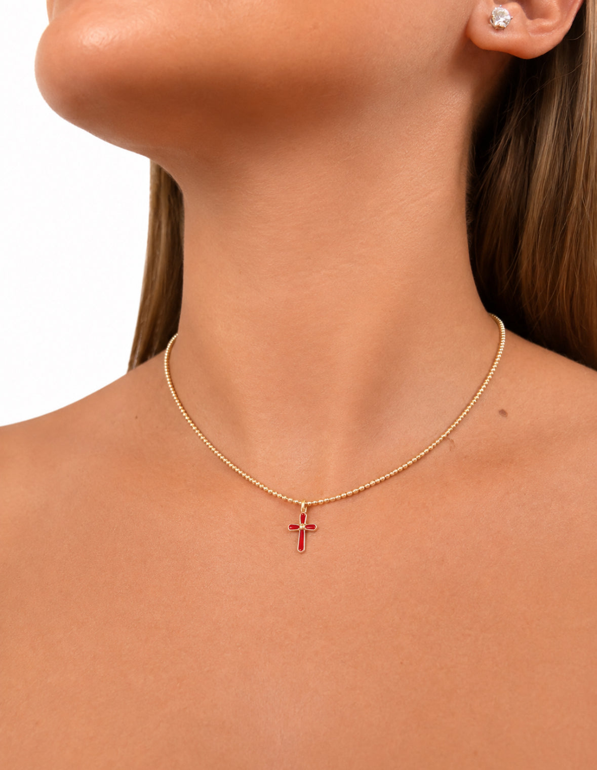Collar cruzado con rubí