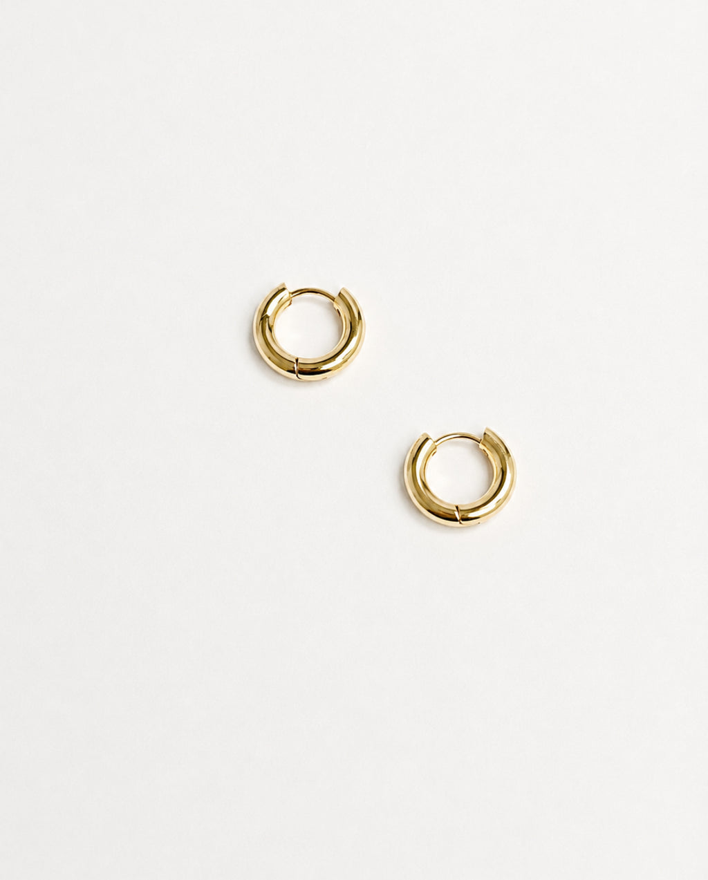 Luna Classic Hoops