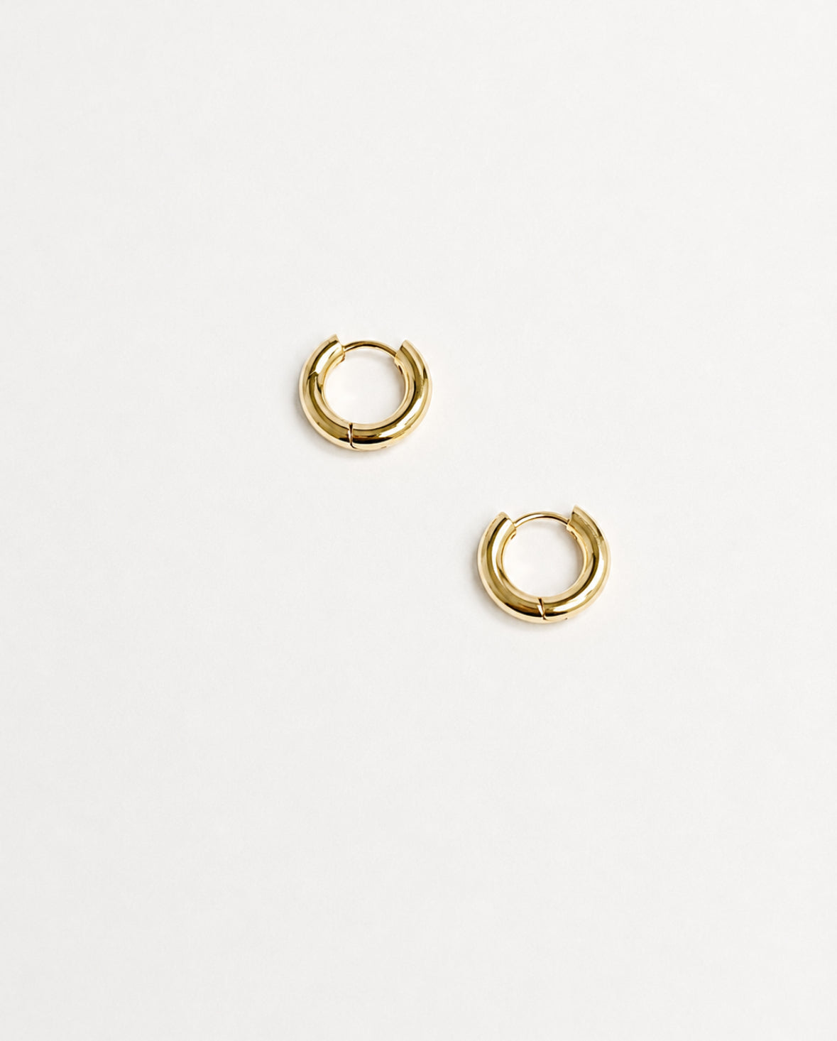 Luna Classic Hoops