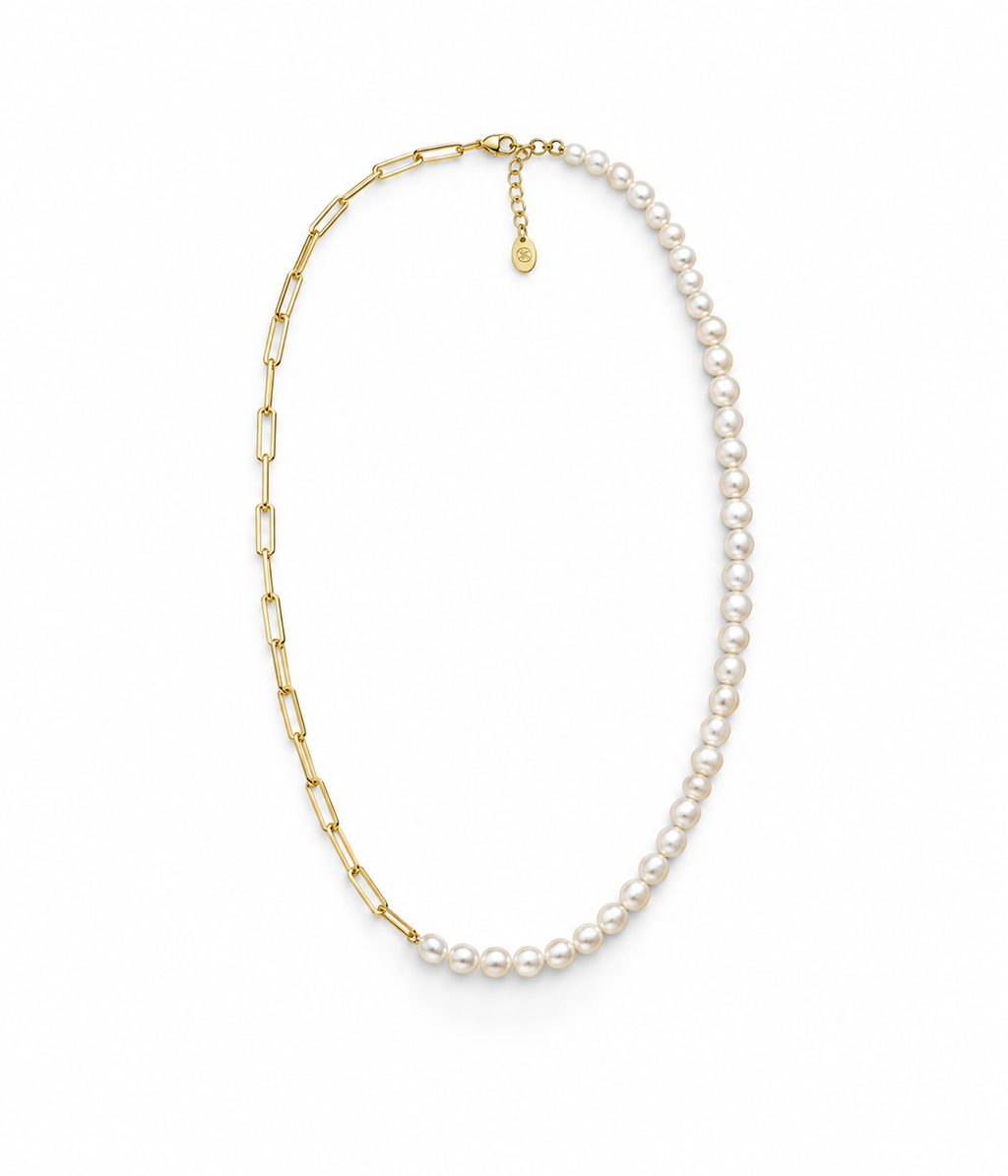 Luna Pearl Necklace
