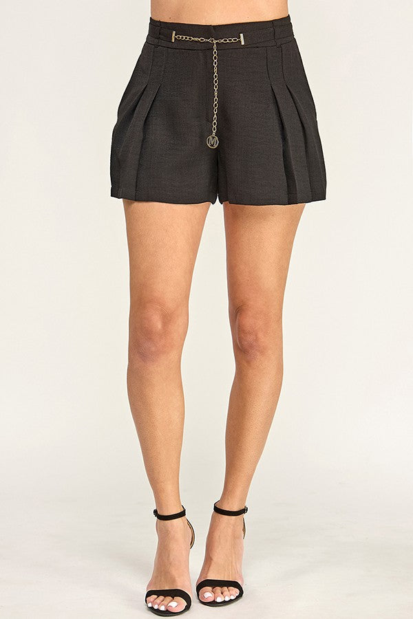 Capri Pleated Chain Shorts